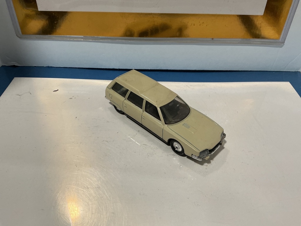 1:43 SOLIDO MADE IN FRANCE CITROEN CX 2400 BREAK image