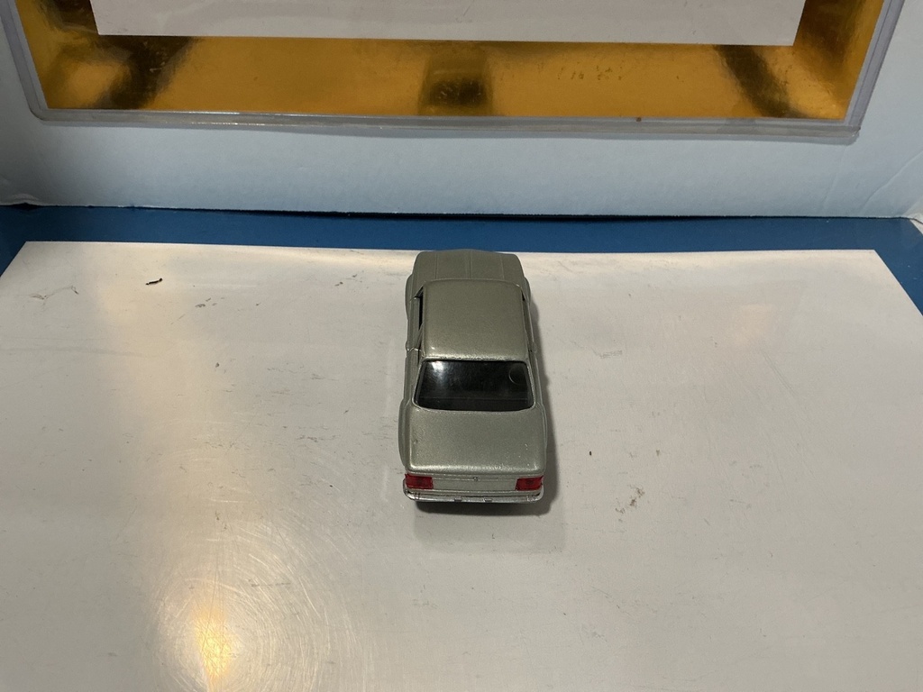1:43 SOLIDO MADE IN FRANCE BMW 2002 TURBO image