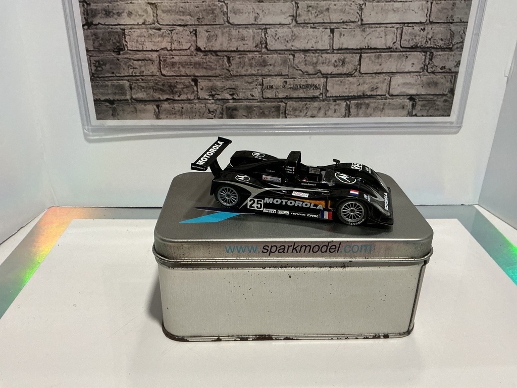 1:43 SPARK LOLA T98/10 MOTOROLA  #25 LE MANS 1999 image