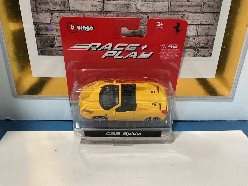 BURAGO 1:43 458 SPIDER image