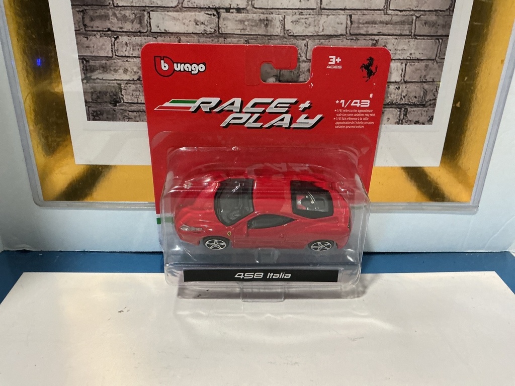 BURAGO 1:43 458 ITALIA image