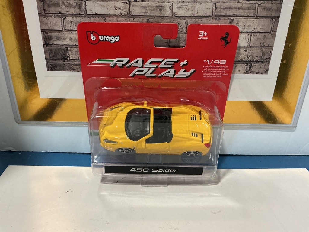 BURAGO 1:43 458 SPIDER image