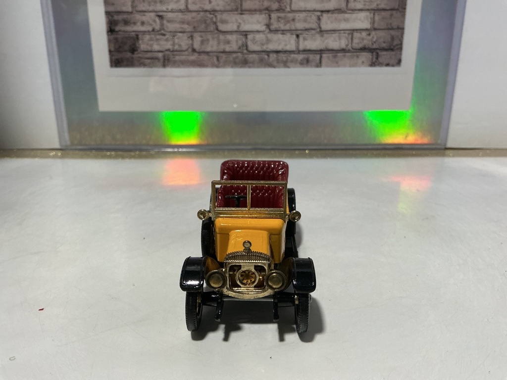 1:43 Models of Yesteryear Made in England 1911 Daimler N9 Y13 image