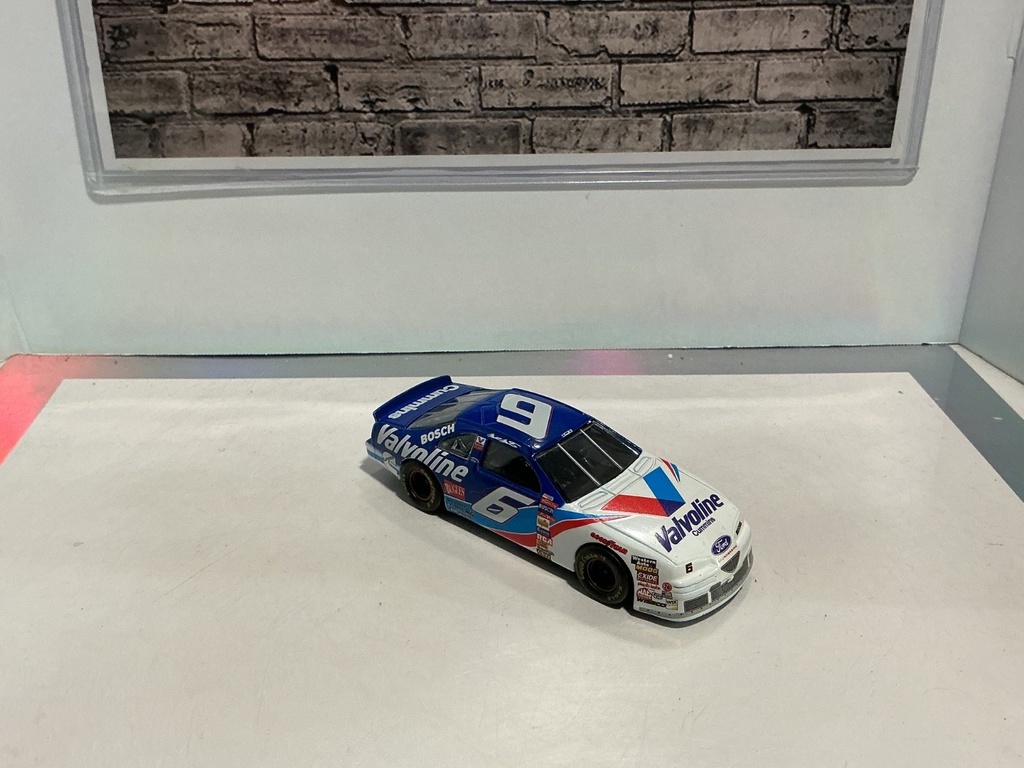 MARK ONE 1:43 BOSCH VALVOLINE #6 image