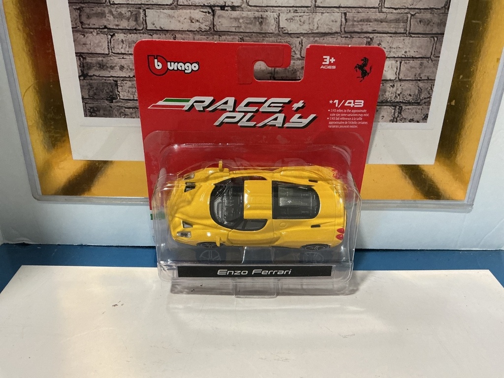 BURAGO 1:43 ENZO FERRARI image