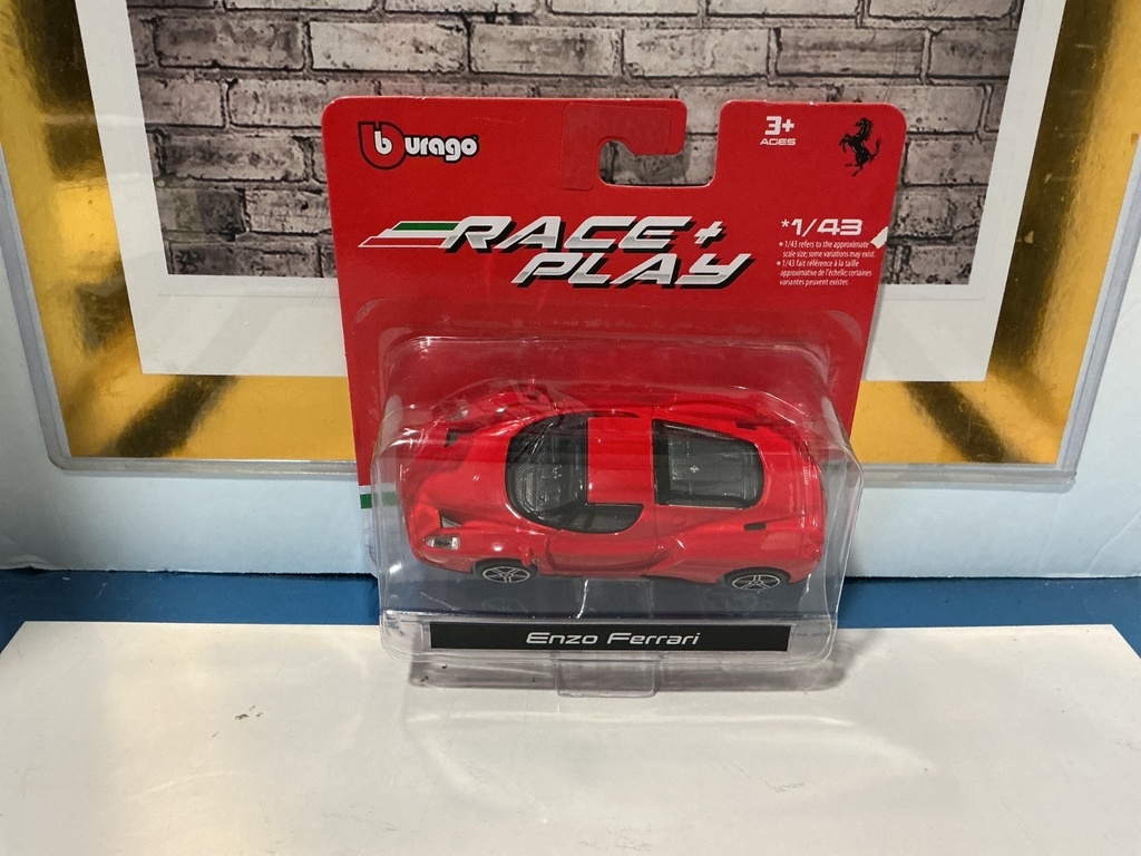 BURAGO 1:43 ENZO FERRARI image