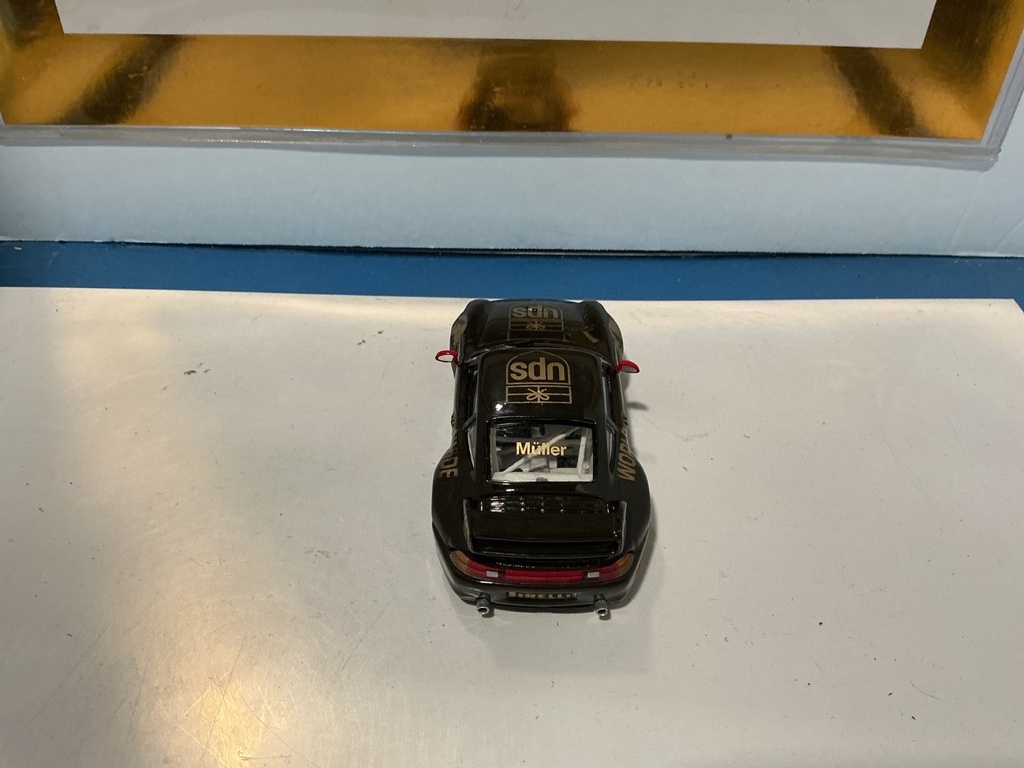 VITESSE 1:43 WORLDWIDE EXPRESS #1 image