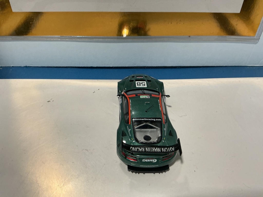 IXO 1:43 ASTON MARTIN DRB9 image