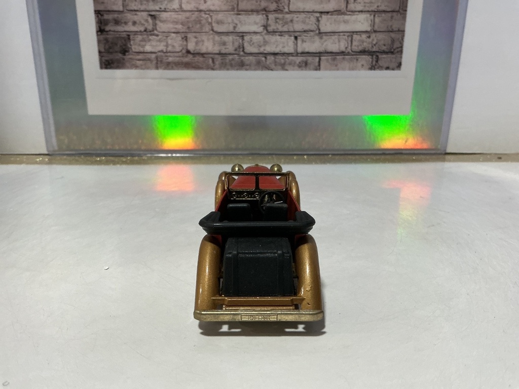 1:43 “Matchbox” Models of Yesteryear Made in England 1938 Lagonda Drophead Coupe image