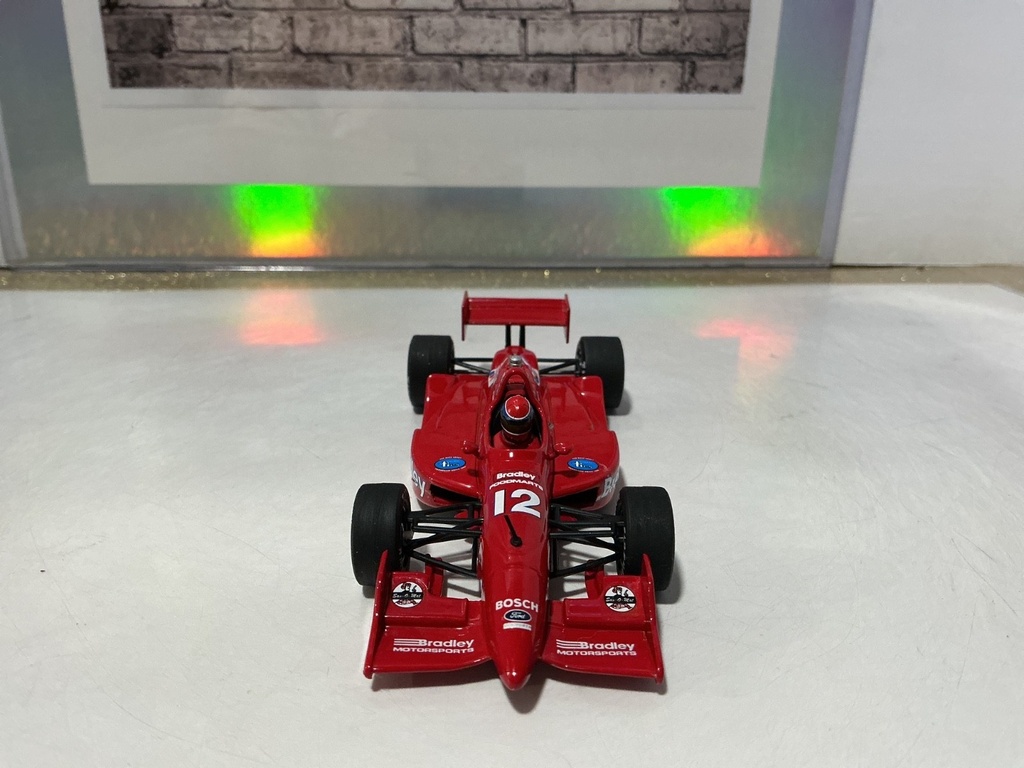 1:43 Minichamps Reynard Indycar #12 Buzz Calkins image