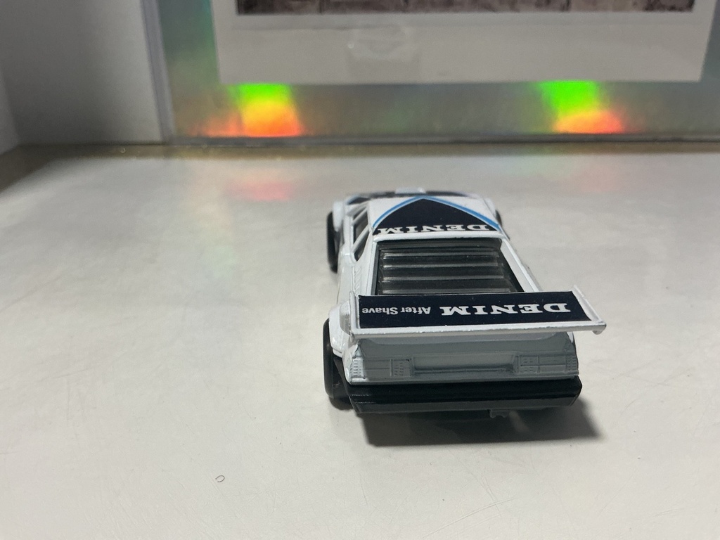 1:43 - YAXON - BMW M1 image