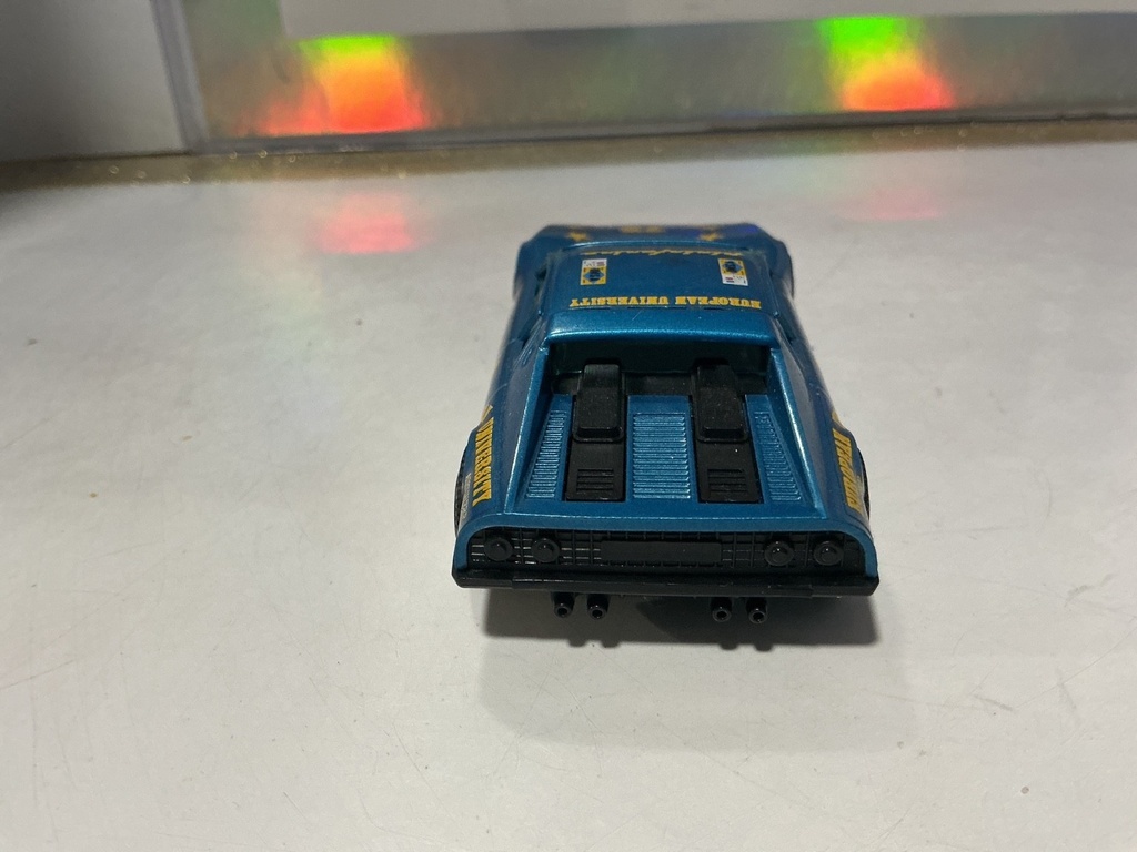 1:43 - BURAGO FERRARI 512 BB image