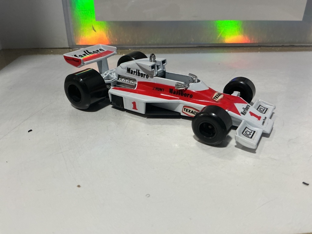 1:43 - POLISTIL MCLAREN M23B image