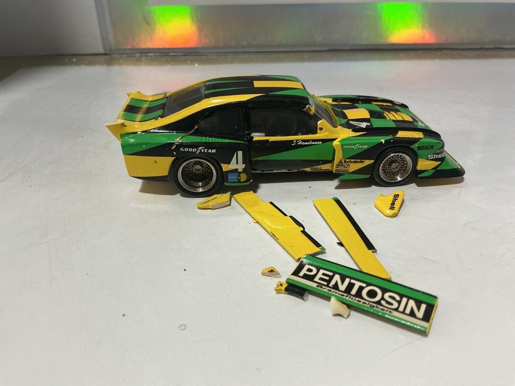 1:43 - MINI RACING FORD CAPRI TURBO [BROKEN/MISSING PIECES] image