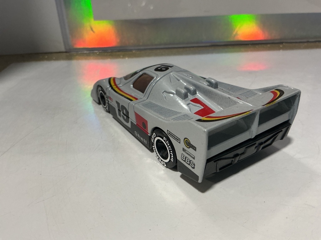 1:43 - MATCHBOX SPECIALS KREMER PORSCHE CKS MATCHBOX image