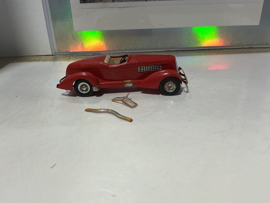 1:43 - RENWAL - Vintage 1978 Hot Wheels Auburn 852  [BROKEN/MISSING PARTS] image