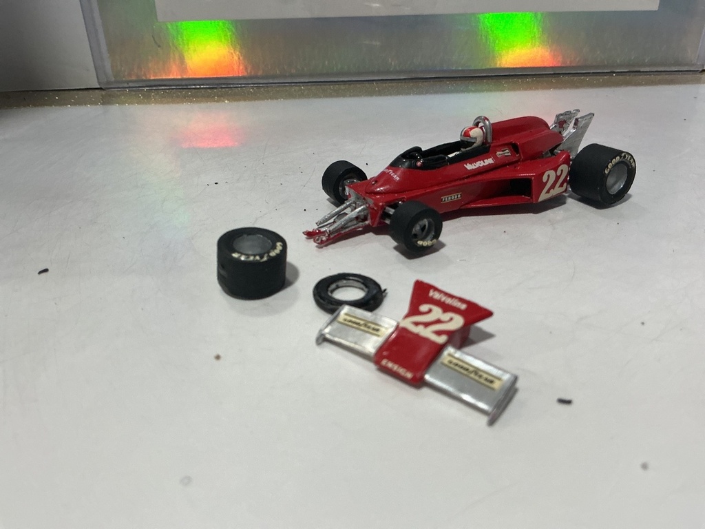 1:43 - Unbranded VALVOLINE BROKEN image