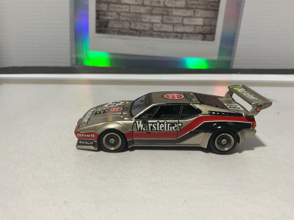1:43 SOLIDO NO. 1031 04-81 BMW M1 #80 WARSTEINER  [MISSING SPOILER] image