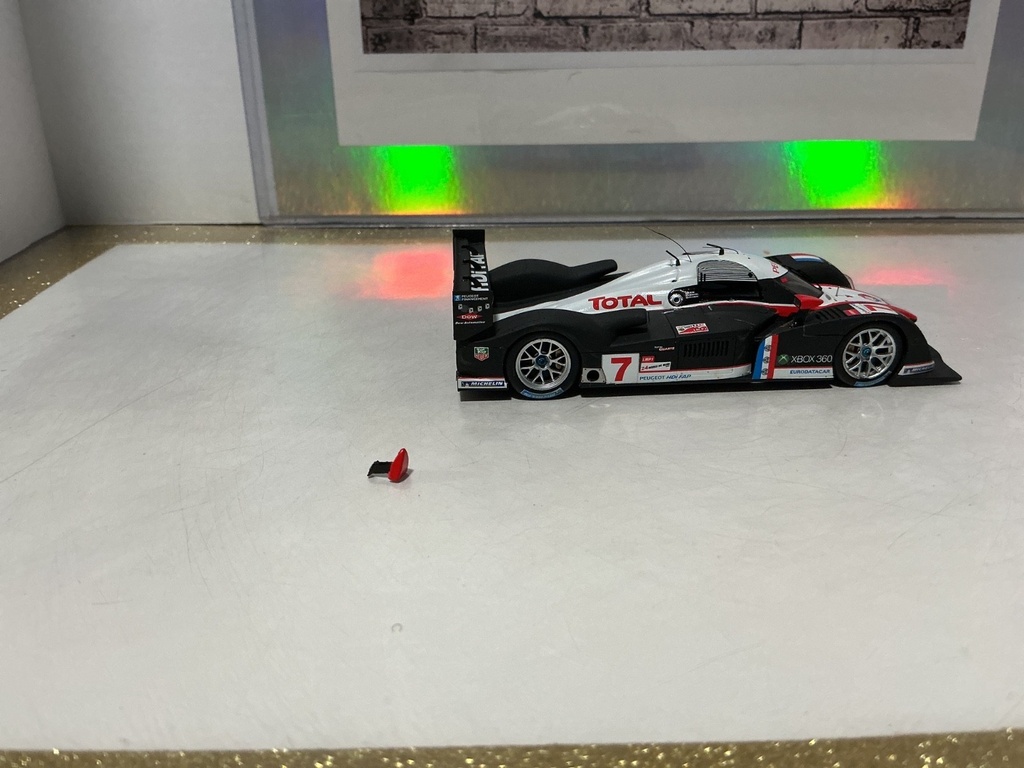 1:43 - SPARK - MADE IN MACAU  - Peugeot 908 HDi FAP Le Mans 2007 No. 7 image