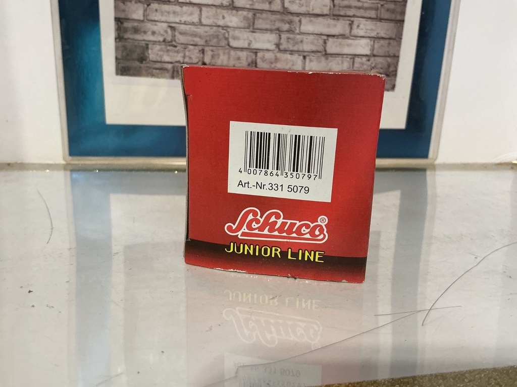 1:43 SCHUCO JUNIOR LINE PORSHE BOX IMPERFECT image