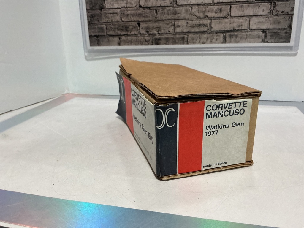1:43 MAQUETTE 1977 CORVETTE MANCUSO WATKINS GLEN NO DECALS image