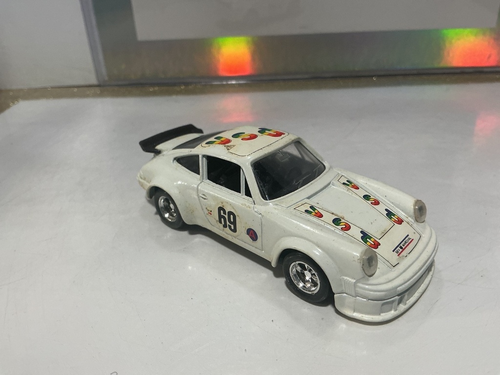 1/43 SOLIDO - Porsche 934 Turbo - No. 68 image