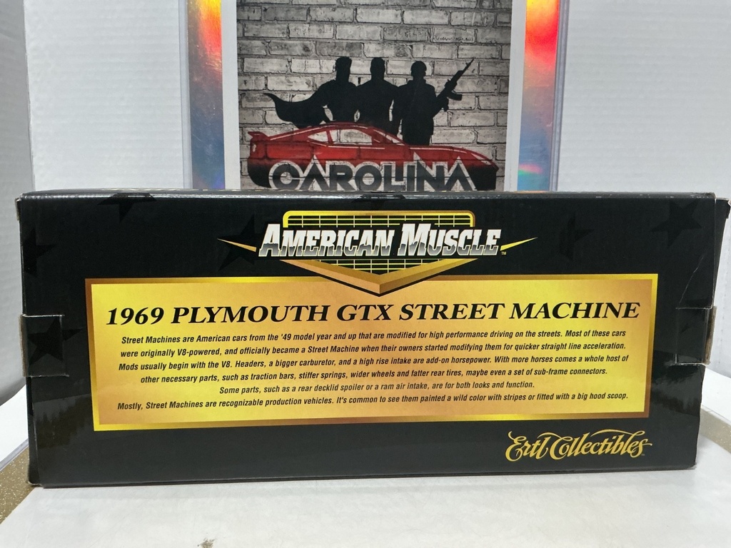 1:18 ERTL 1969 PLYMOUTH GTX STREET MACHINE BRONZE / BLACK image