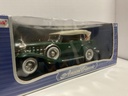 1:18 ANSON CLASSIC 1932 CADILLAC SPORT PHAETON GREEN ON TAN image