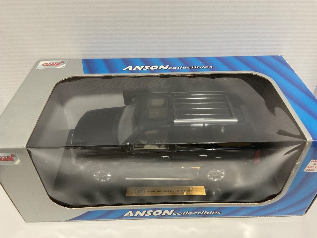 1:18 ANSON ESCALADE 2002 BLACK ON CREAM image
