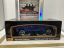 1:18 SPECIAL EDITION 2000 CHEVROLET SSR CONCEPT BLUE ON SILVER image