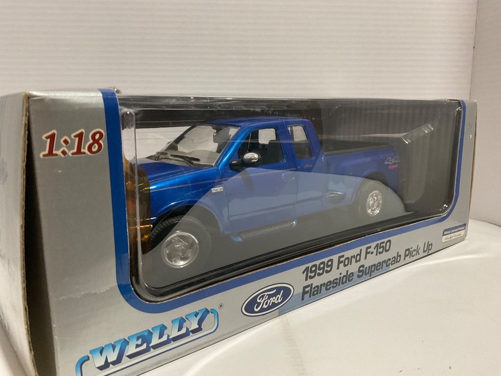 1:18 WELLY 1999 FORD F-150 FLARESIDE SUPERCAB PICK UP BLUE ON BLACK image