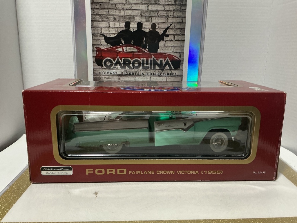 1:18 ROAD LEGENDS DIECAST FORD FAIRLANE CROWN VICTORIA (1955) image