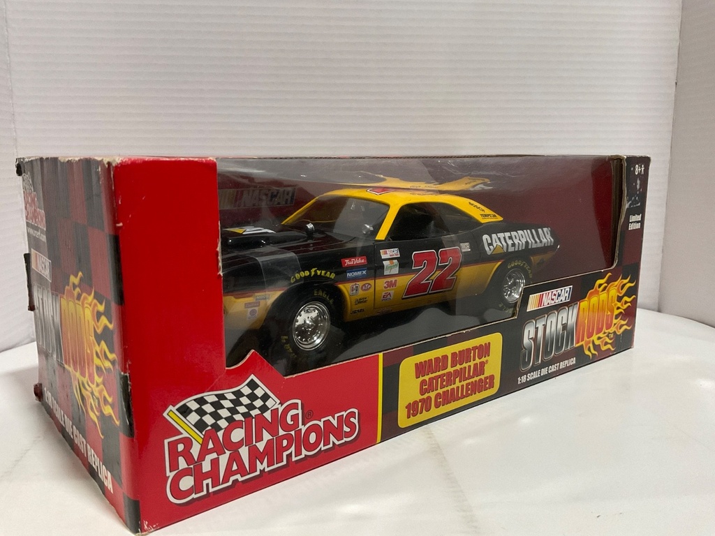 1:18 RACING CHAMPIONS WARD BURTON CATERPILLAR 1970 CHALLENGER YELLOW/BLACK image