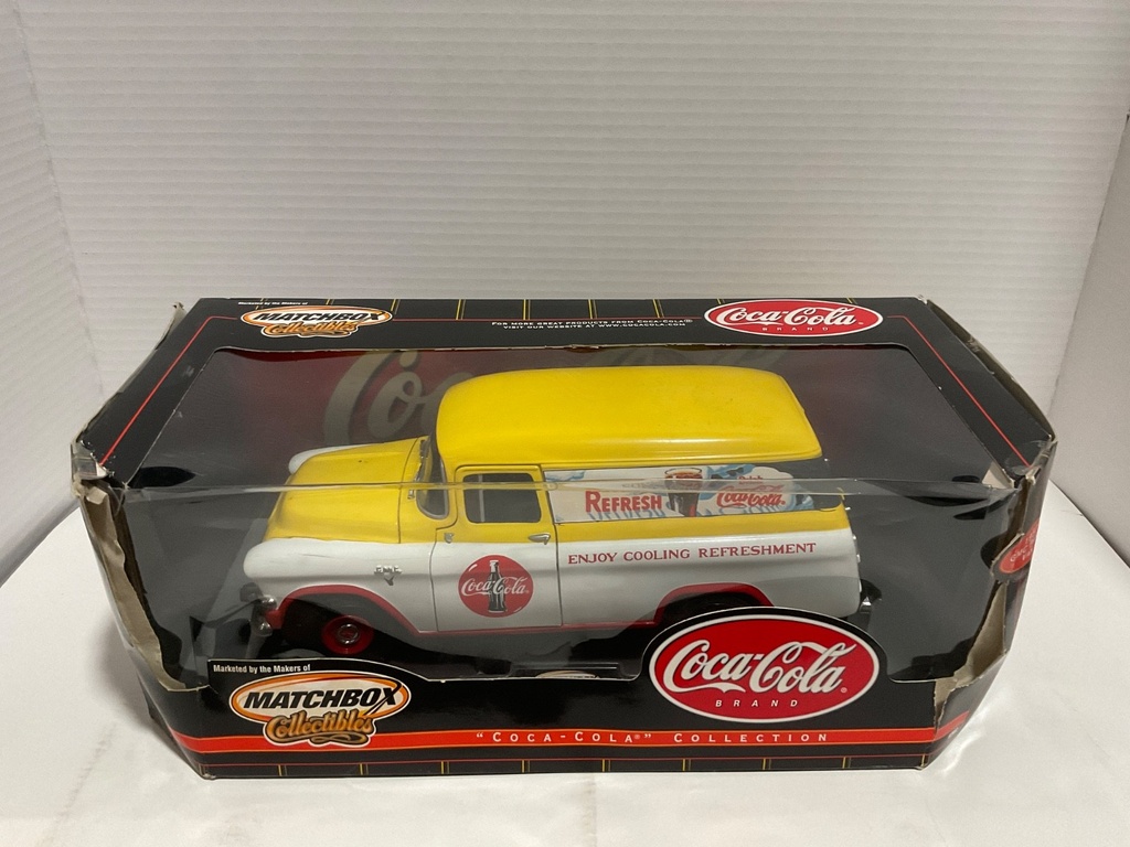 1:18 MATCHBOX COCA-COLA COLLECTION 1957 GMC PANEL VAN YELLOW/WHITE/RED image