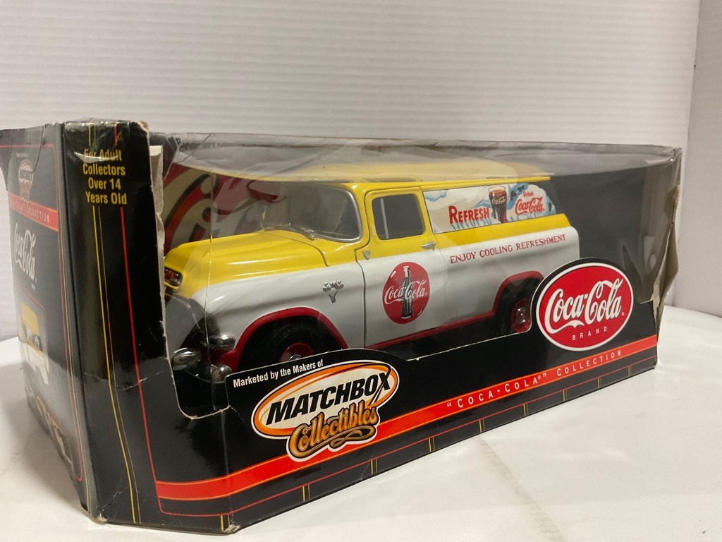 1:18 MATCHBOX COCA-COLA COLLECTION 1957 GMC PANEL VAN YELLOW/WHITE/RED image