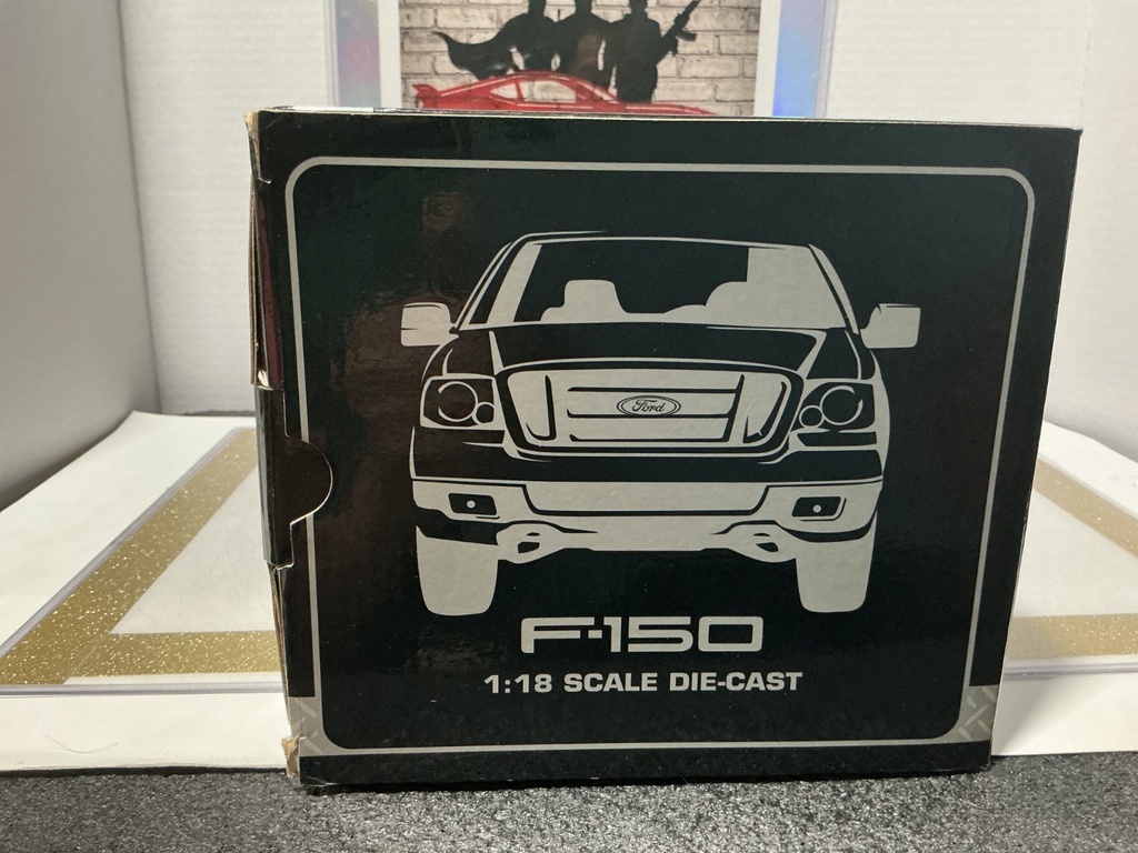1:18 BEANSTALK F-F150 SILVER / DARK GREY FX4 OFF ROAD image