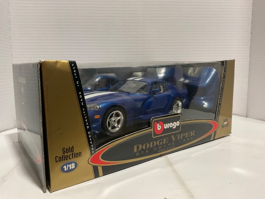 1:18 BURAGO DODGE VIPER GTS COUPE 1996 BLUE/WHITE ON GREY image