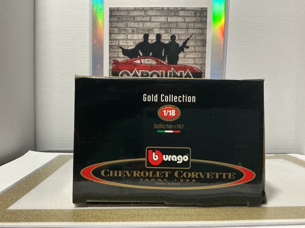 1:18 BBURAGO CHEVROLET CORVETTE 1997 GOLD EDITION [DAMAGED BOX] image