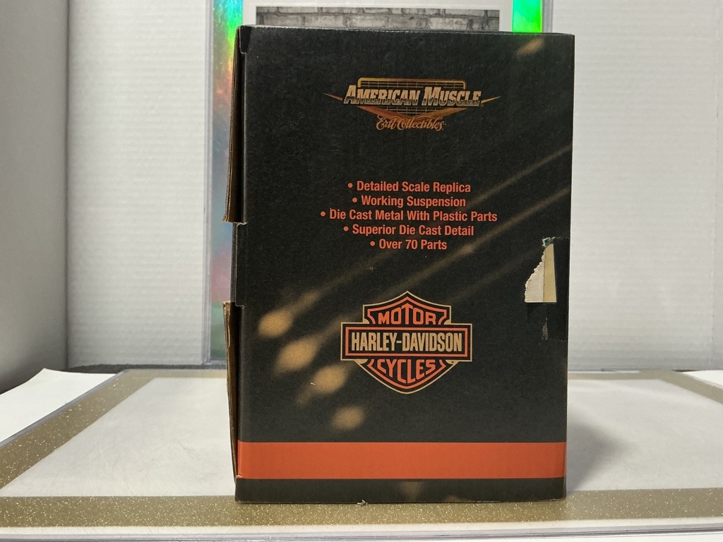 1:18 HARLEY DAVIDSON MOTORCYCLES 2003 V-ROD image