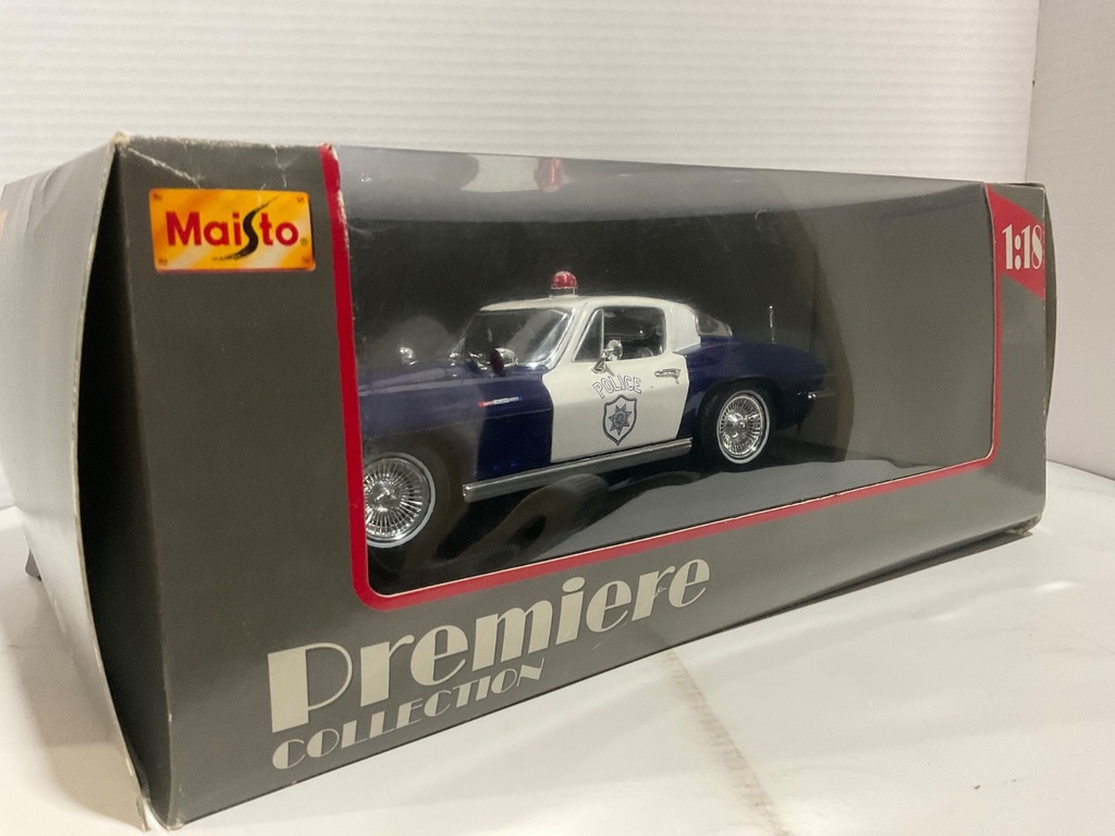 1:18 MAISTO PREMIERE COLLECTION POLICE BLUE/WHITE ON BLACK image