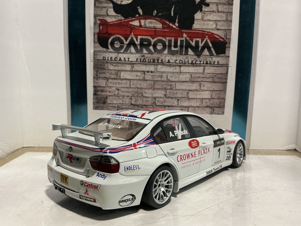 1:18 AUTO ART 2005 BMW 320SI E90 CROWN PLAZA #1 image