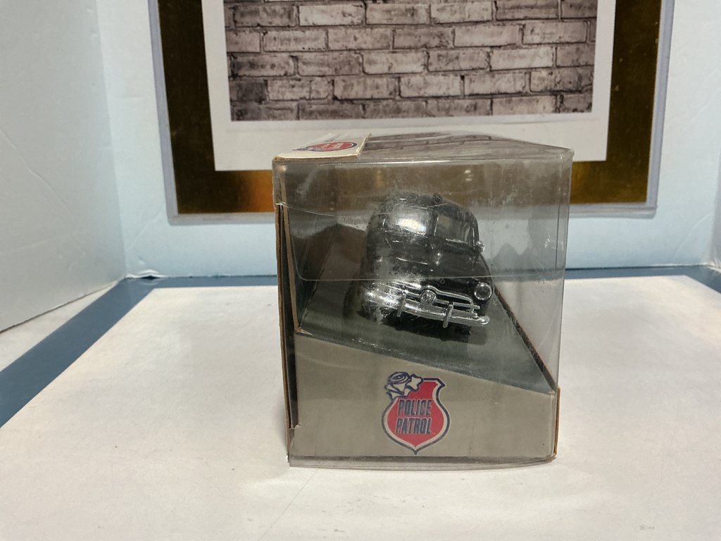 1/43WHITE ROSE COLLECTIBLES INDIANA STATE POLICE 1949 image