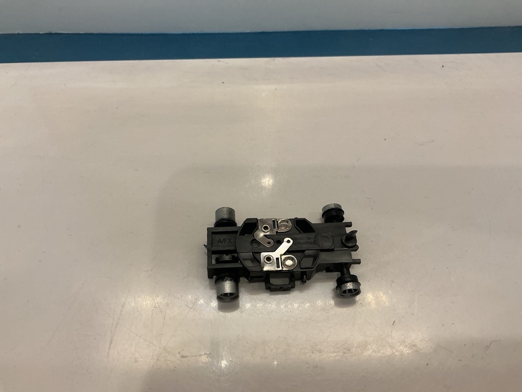 HO SLOT CAR COMPLETE RUNNING CHASSIS VARIOUS BRANDS SEE PICTURES A/FX image