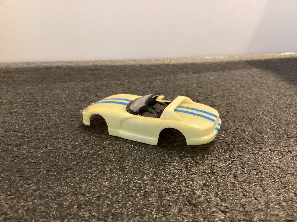 HO SLOT CAR BODY ONLY image