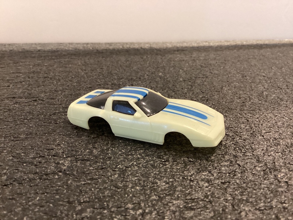 HO SLOT CAR BODY ONLY image