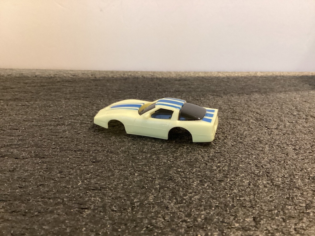 HO SLOT CAR BODY ONLY image