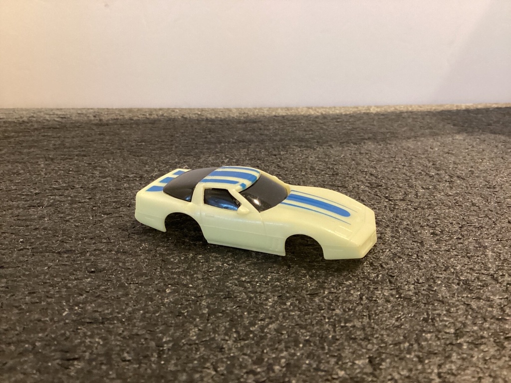 HO SLOT CAR BODY ONLY image
