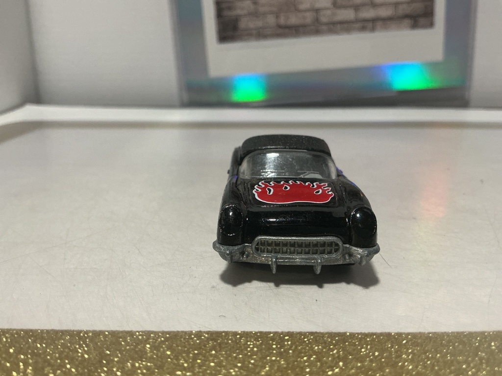 1/64 ROAD CHAMPS 1987 HARRISON ‘53 CORVETTE image
