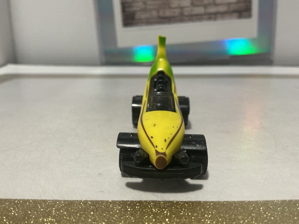 1/64 MATCHBOX BIG BANANA CAR 2019 image