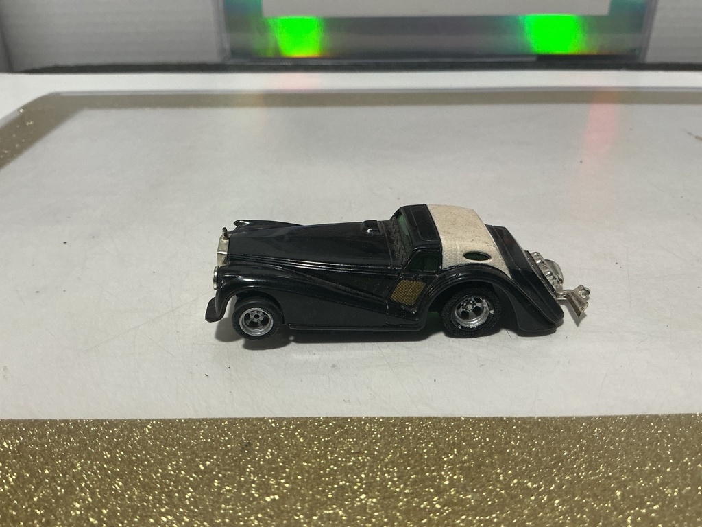 Aurora AFX "Roarin' Rolls" Golden Ghost HO Scale [PAINT RASHINGS] image